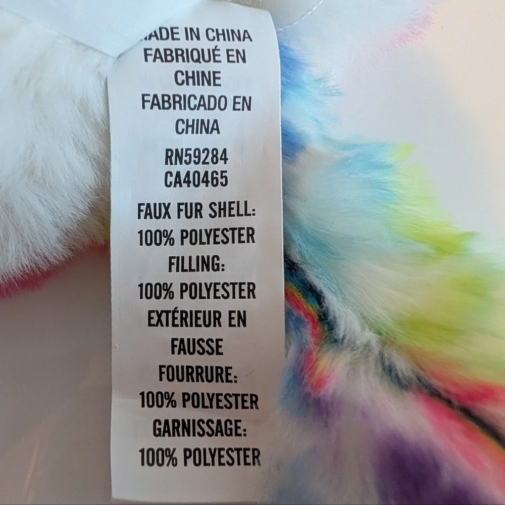 The Children's Place Fluffy Girls Rainbow Heart Ear Muffs One Size.